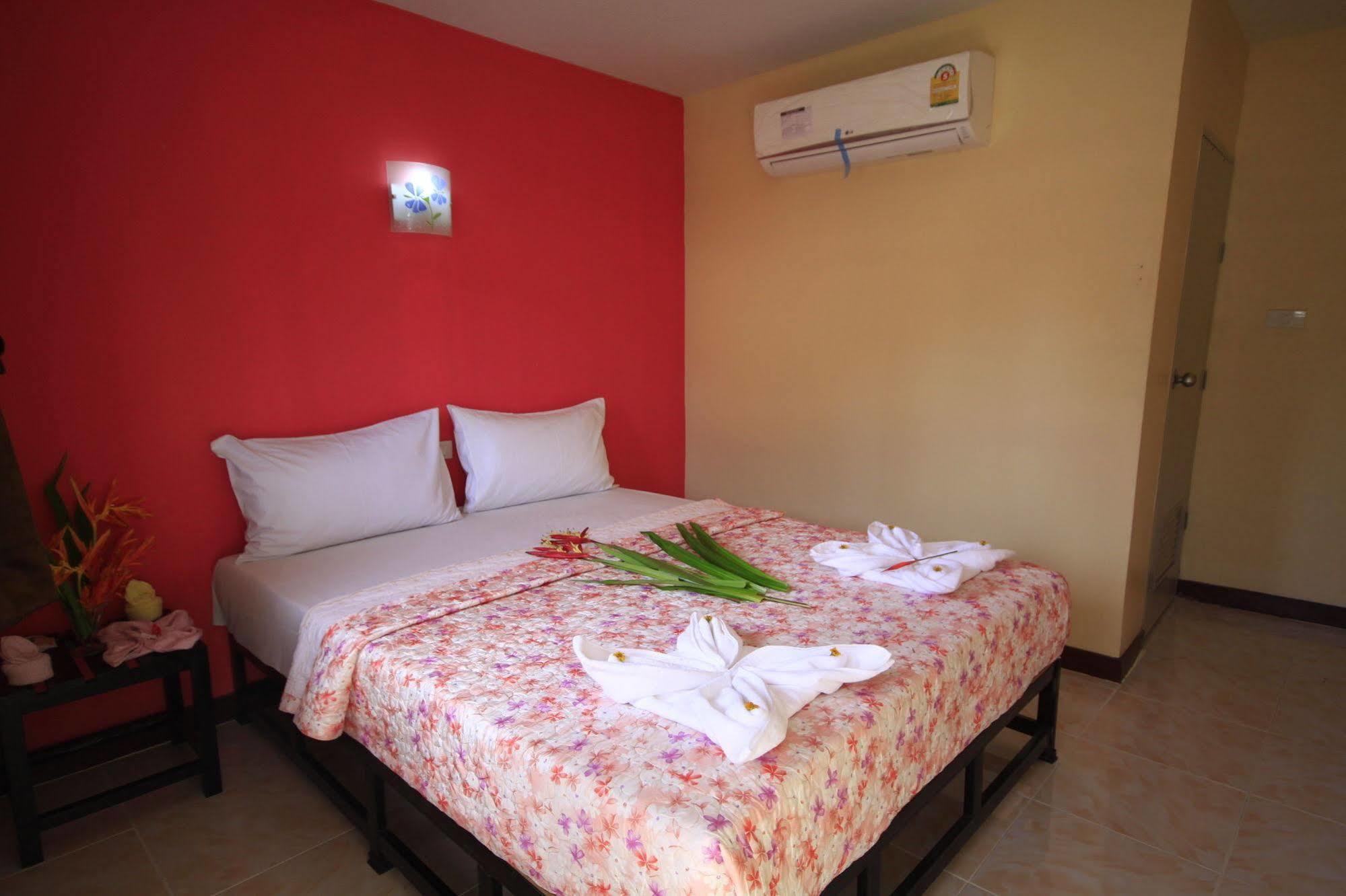 דירות Pongpan House Phi Phi מראה חיצוני תמונה